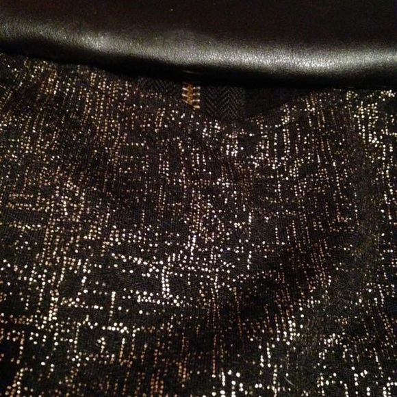 Love...Ady Black & Gold Shimmer Dress, Size L - Picture 5 of 8